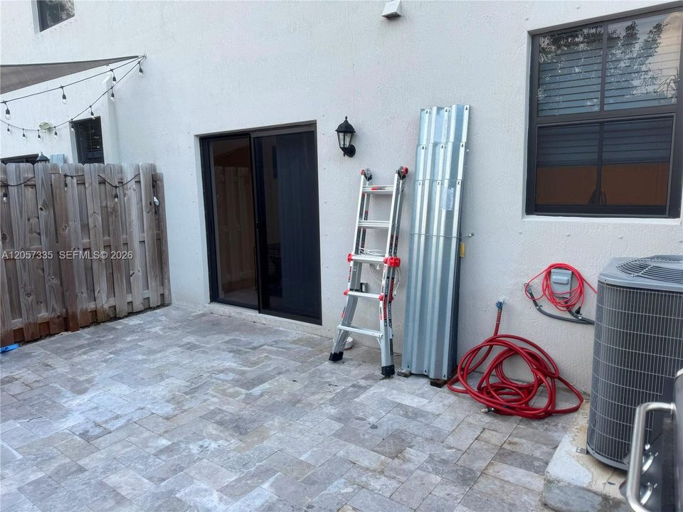 В аренду: $2,800 (3 спален, 2 ванн, 1428 Квадратных фут)