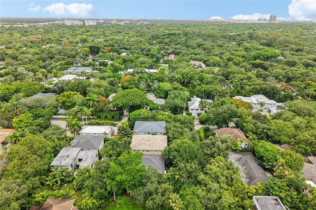 For Sale: $4,850,000 (4 beds, 4 baths, 3986 Square Feet)