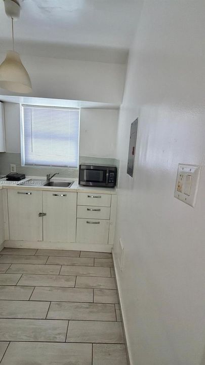 En Renta: $1,800 (0 camas, 1 baños, 439 Pies cuadrados)