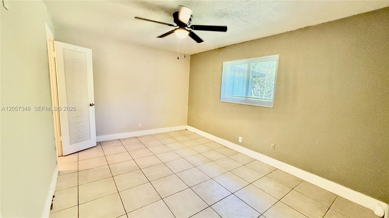 For Rent: $2,500 (3 beds, 2 baths, 2102 Square Feet)