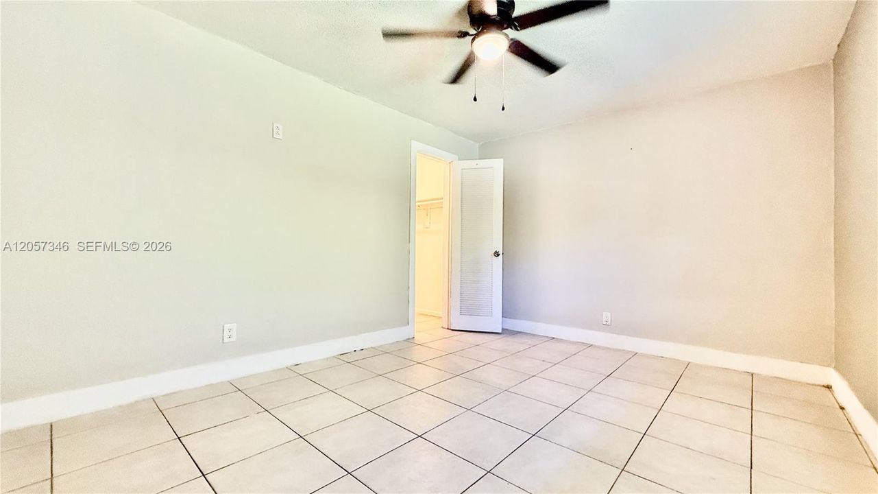 For Rent: $2,500 (3 beds, 2 baths, 2102 Square Feet)