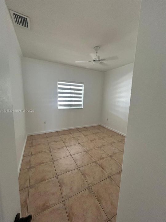 В аренду: $4,150 (3 спален, 2 ванн, 1523 Квадратных фут)