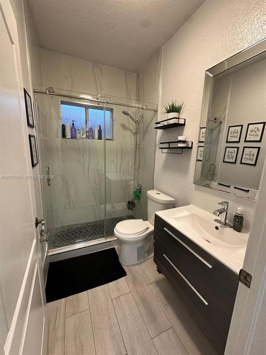 В аренду: $4,150 (3 спален, 2 ванн, 1523 Квадратных фут)