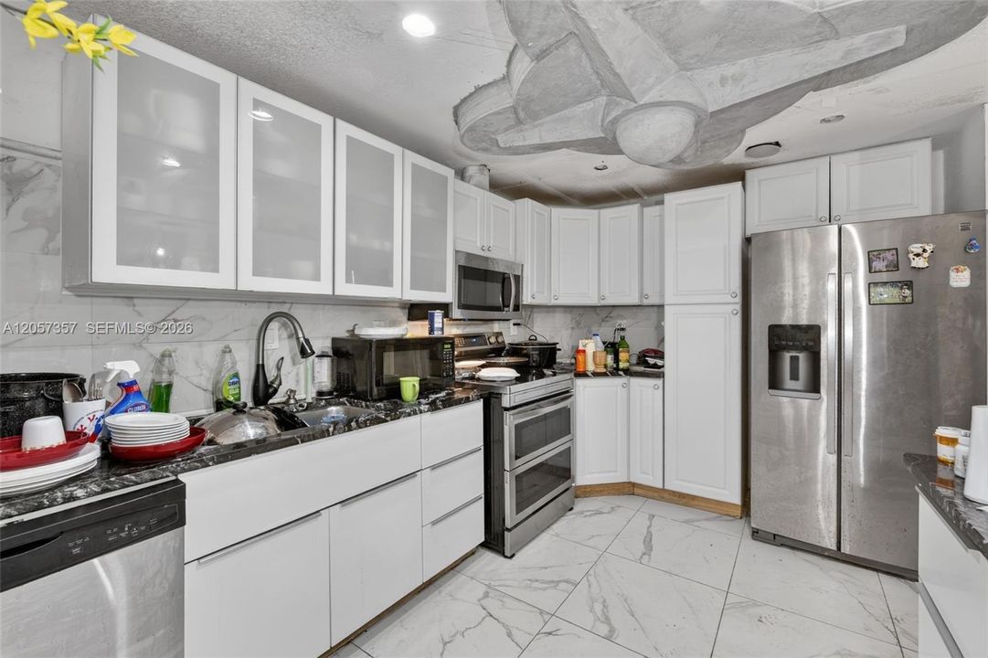 En Venta: $200,000 (3 camas, 2 baños, 0 Pies cuadrados)