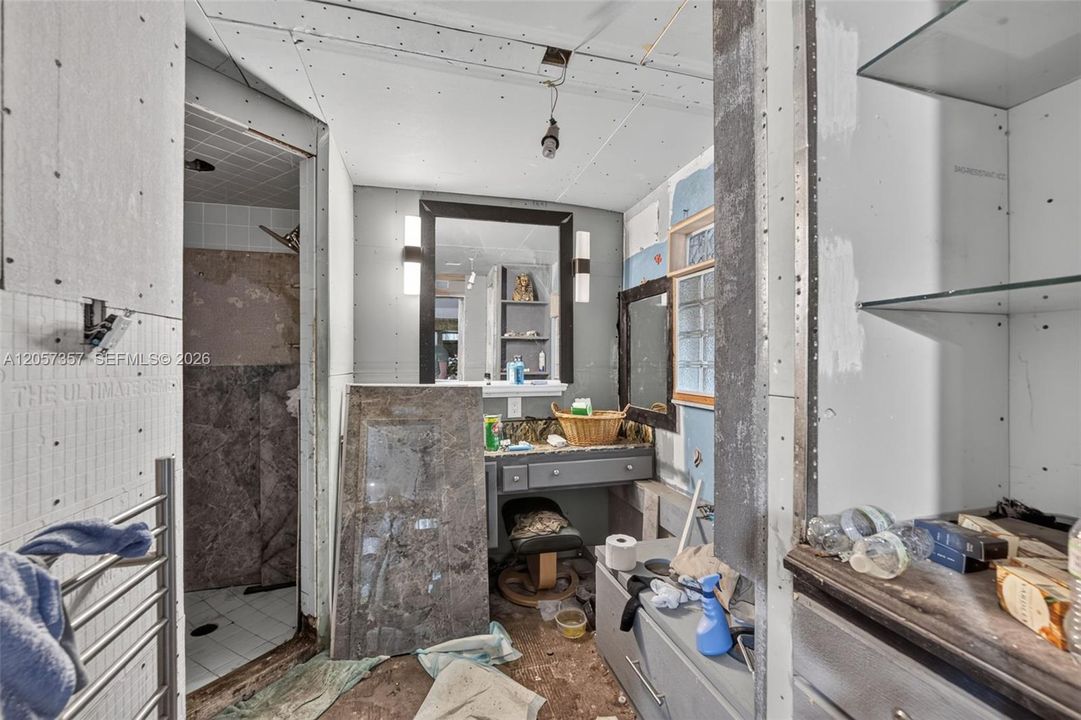 En Venta: $200,000 (3 camas, 2 baños, 0 Pies cuadrados)
