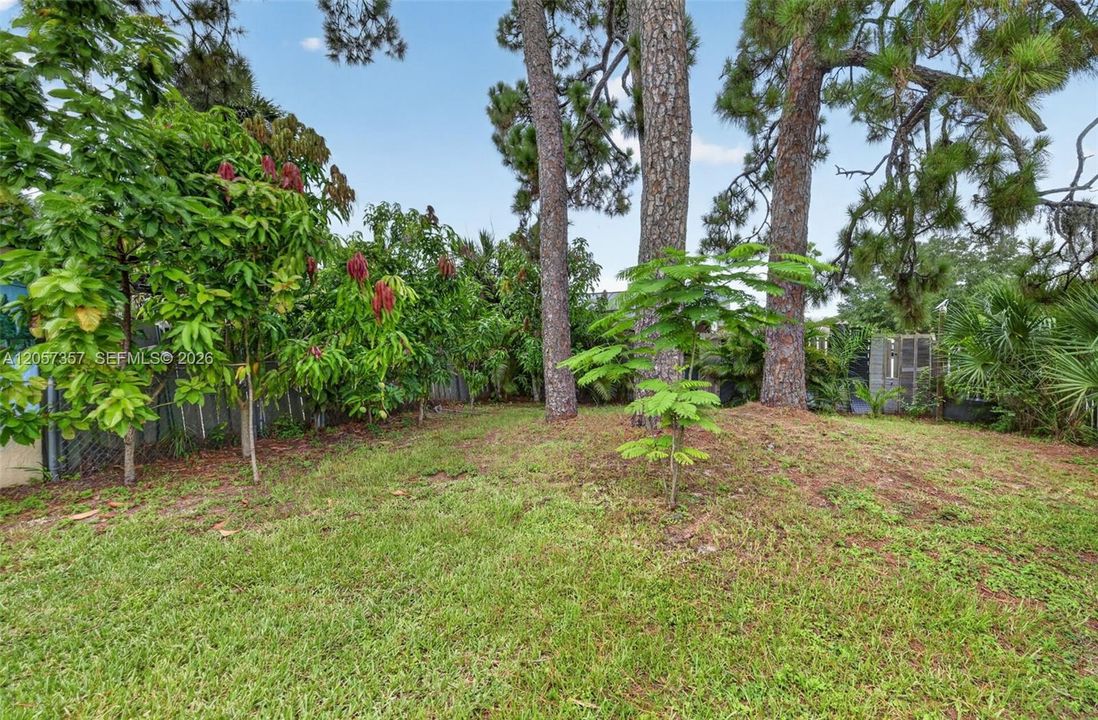 En Venta: $200,000 (3 camas, 2 baños, 0 Pies cuadrados)