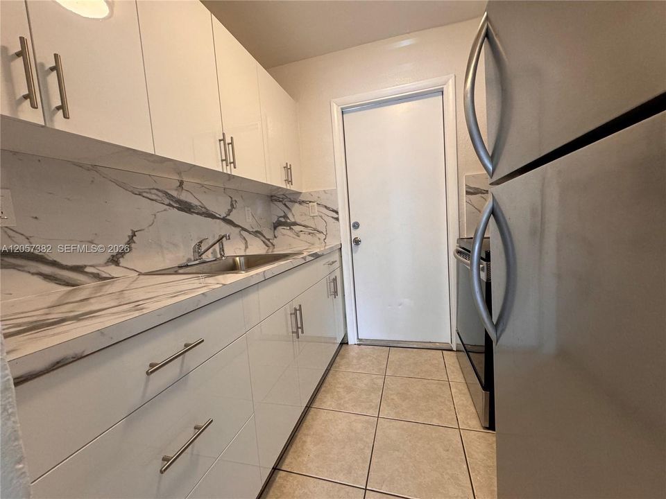 For Sale: $980,000 (0 beds, 0 baths, 1645 Square Feet)