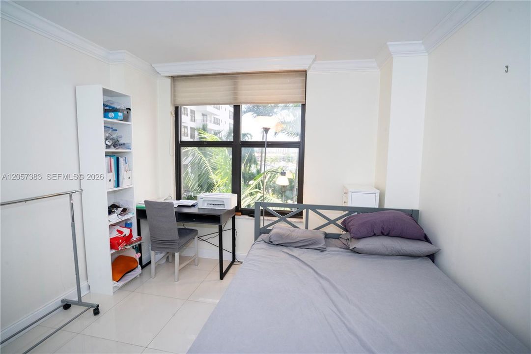 For Sale: $345,000 (2 beds, 2 baths, 1280 Square Feet)