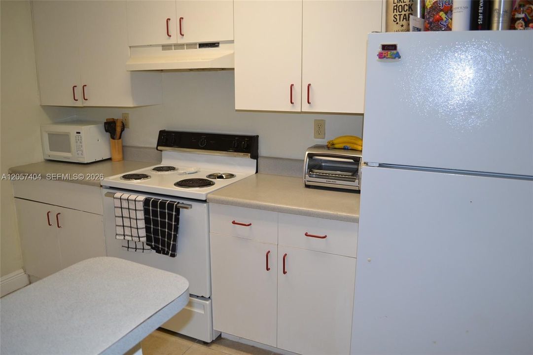 В аренду: $1,900 (1 спален, 1 ванн, 676 Квадратных фут)