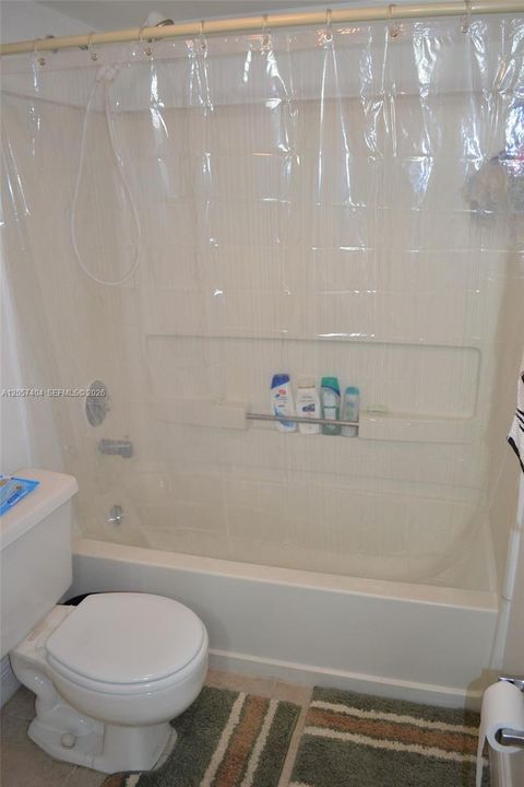 В аренду: $1,900 (1 спален, 1 ванн, 676 Квадратных фут)