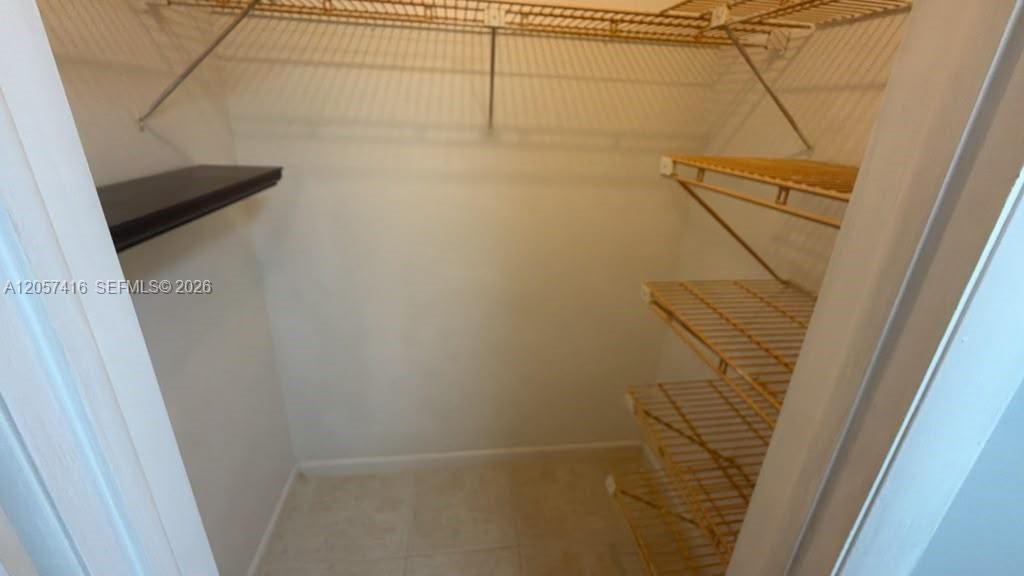 В аренду: $1,400 (1 спален, 1 ванн, 615 Квадратных фут)