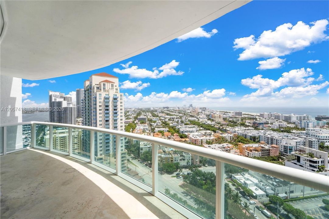 En Venta: $11,000,000 (3 camas, 3 baños, 3365 Pies cuadrados)