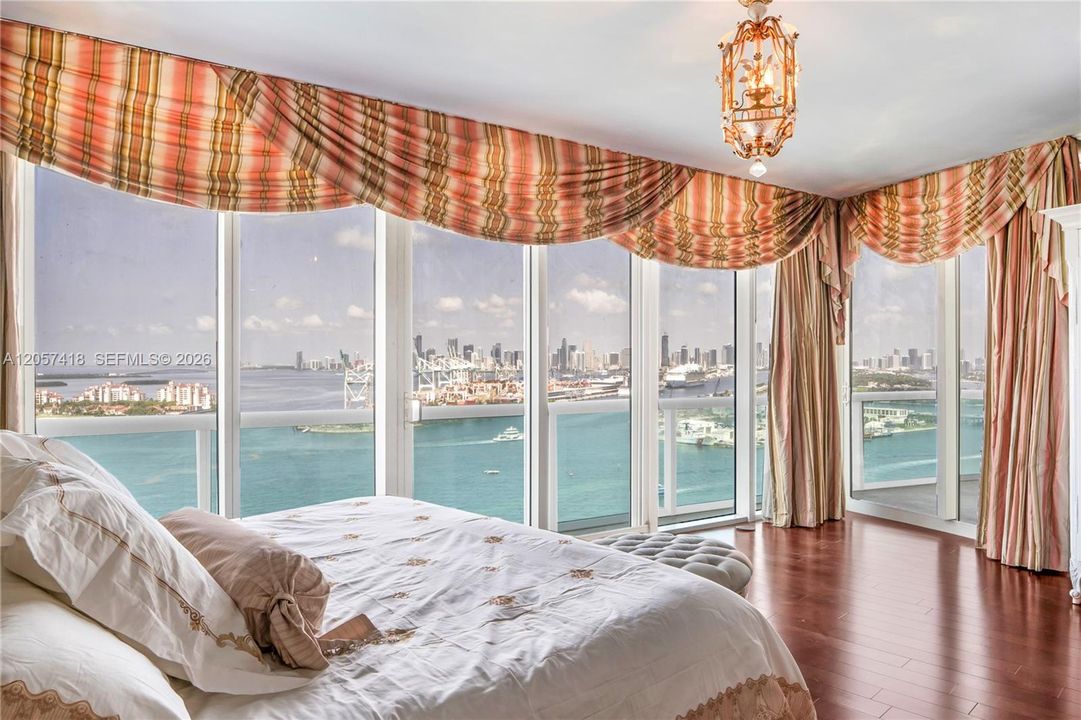 En Venta: $11,000,000 (3 camas, 3 baños, 3365 Pies cuadrados)