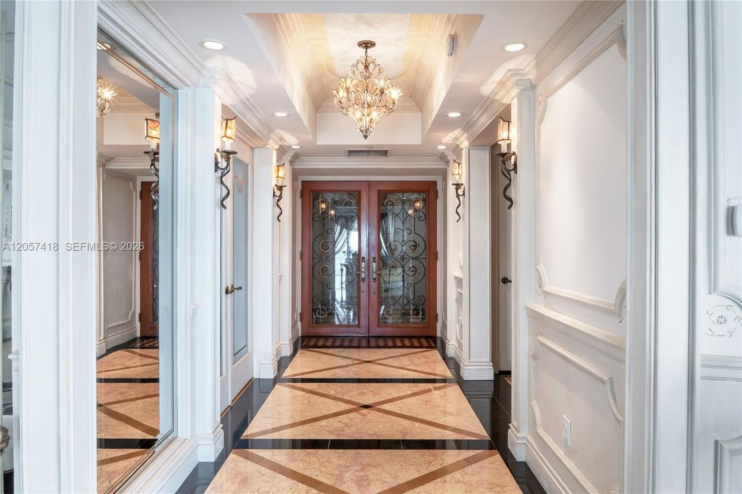 En Venta: $11,000,000 (3 camas, 3 baños, 3365 Pies cuadrados)