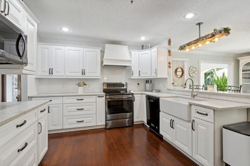 Kitchen 2