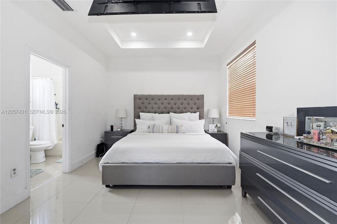 En Renta: $2,850 (3 camas, 2 baños, 1251 Pies cuadrados)