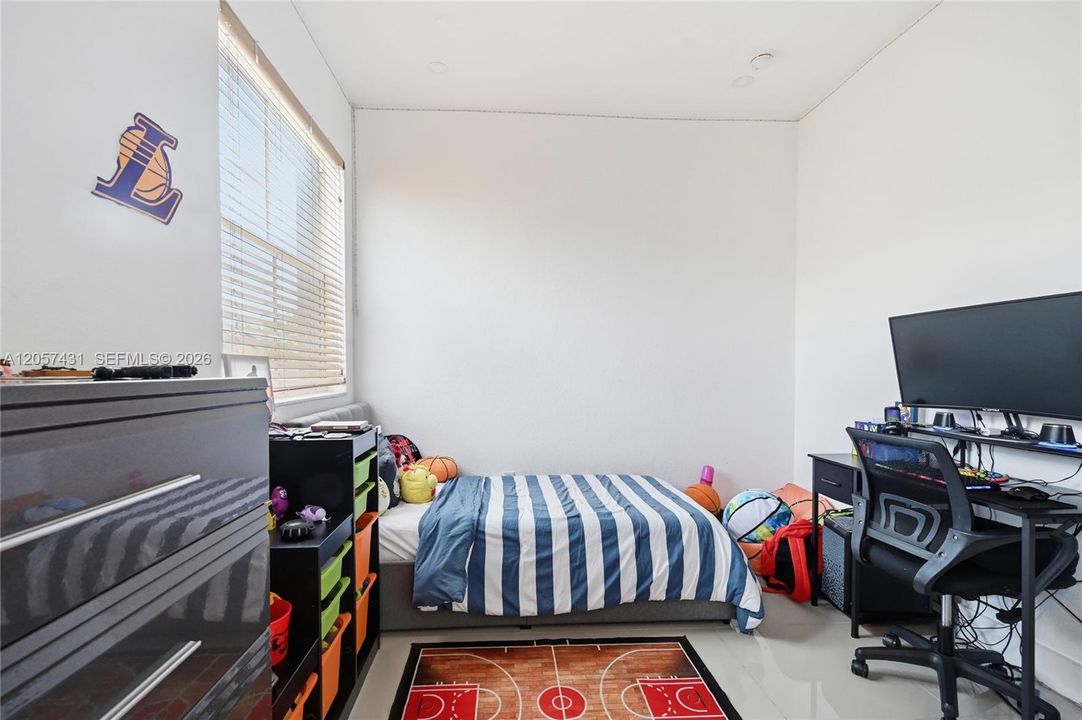 En Renta: $2,850 (3 camas, 2 baños, 1251 Pies cuadrados)