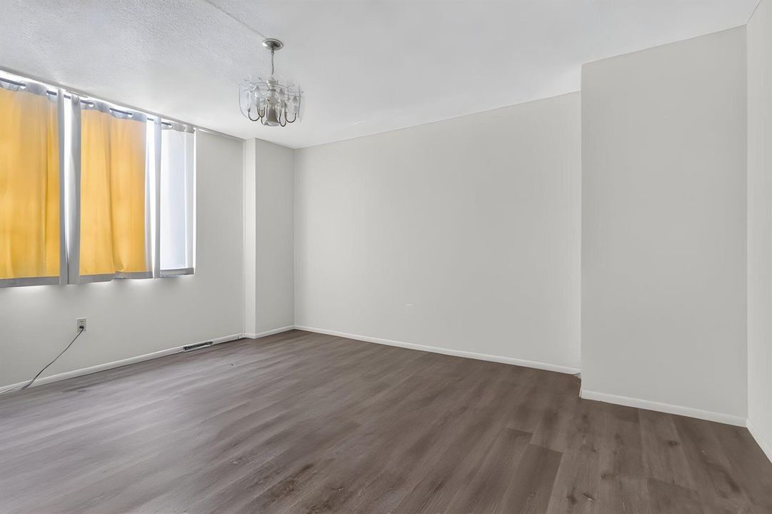 18-web-or-mls-8H3A9169 furniture removed