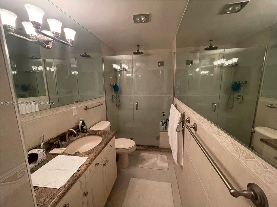 В аренду: $2,580 (2 спален, 2 ванн, 1200 Квадратных фут)