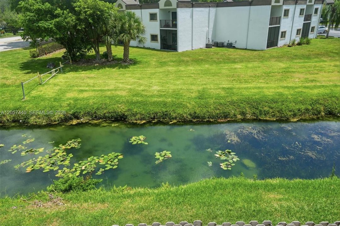 На продажу: $475,000 (3 спален, 2 ванн, 1611 Квадратных фут)
