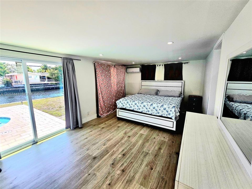 В аренду: $5,500 (3 спален, 2 ванн, 1268 Квадратных фут)