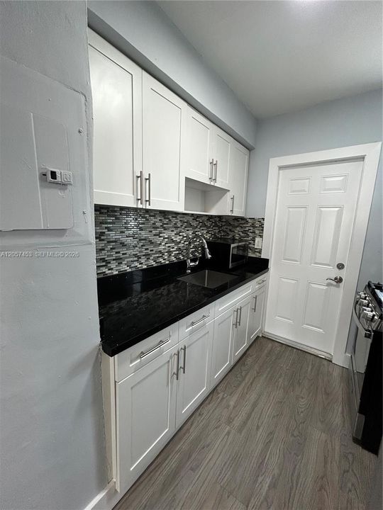 В аренду: $1,950 (1 спален, 1 ванн, 570 Квадратных фут)