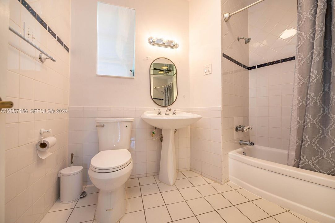 En Renta: $9,500 (3 camas, 2 baños, 1889 Pies cuadrados)