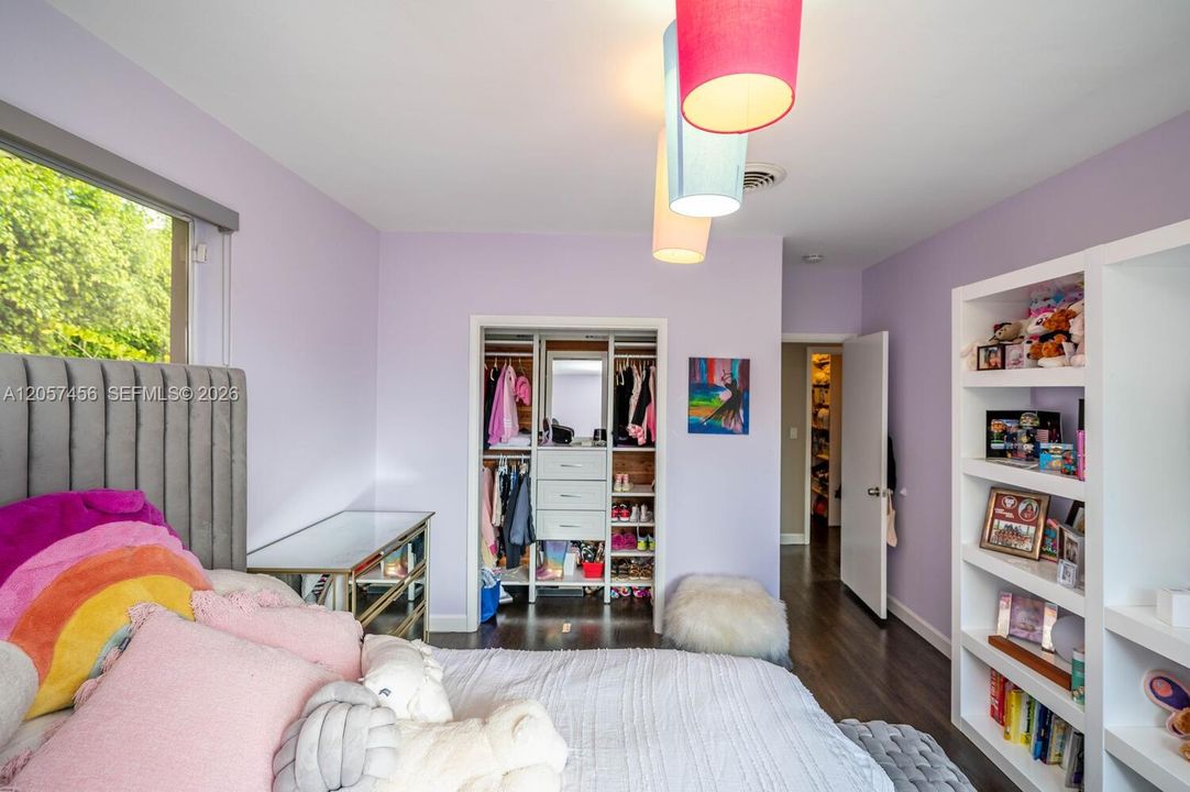 En Renta: $9,500 (3 camas, 2 baños, 1889 Pies cuadrados)