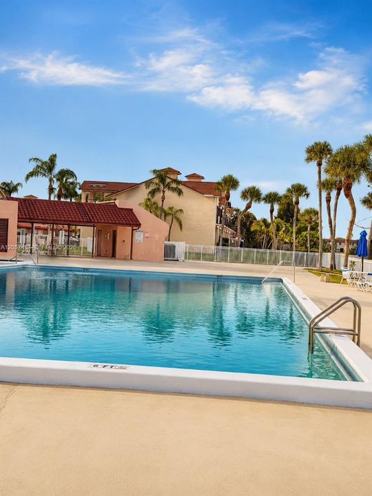 For Rent: $1,950 (1 beds, 1 baths, 1100 Square Feet)