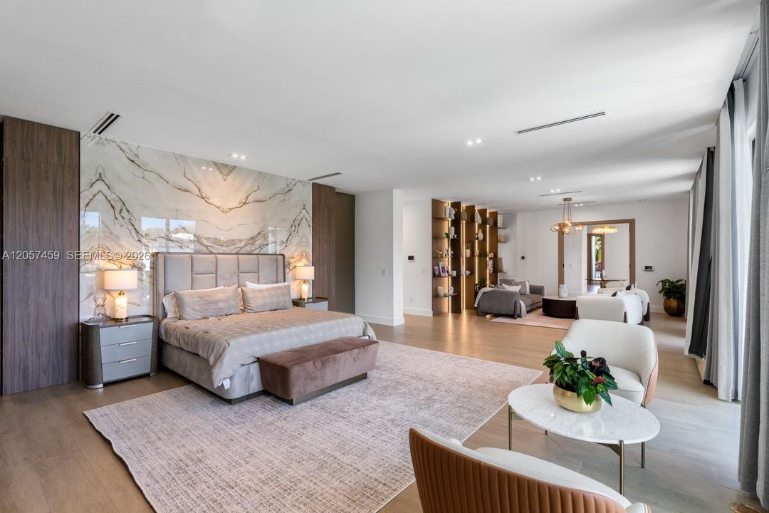 En Renta: $65,000 (8 camas, 8 baños, 9532 Pies cuadrados)