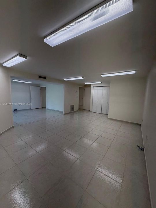 B2 UPSTAIRS OFFICE
