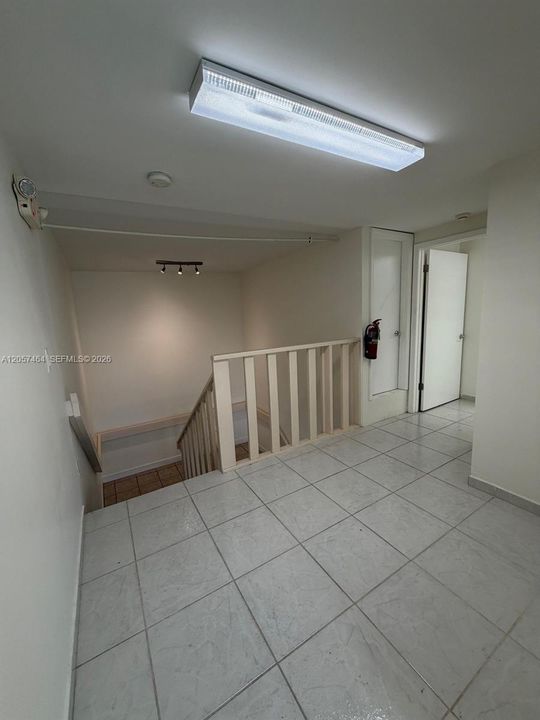 B2 HALLWAY AREA