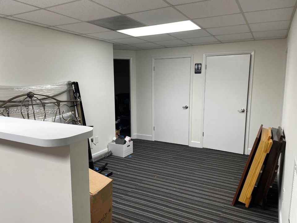 B1 OFFICE