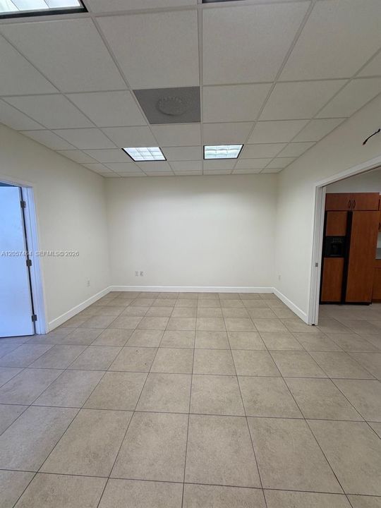 B2 OFFICE