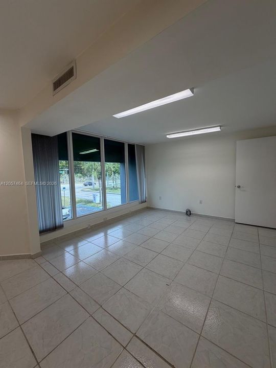 B2 UPSTAIRS OFFICE