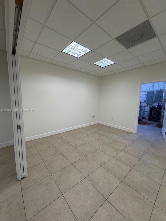 B2 OFFICE