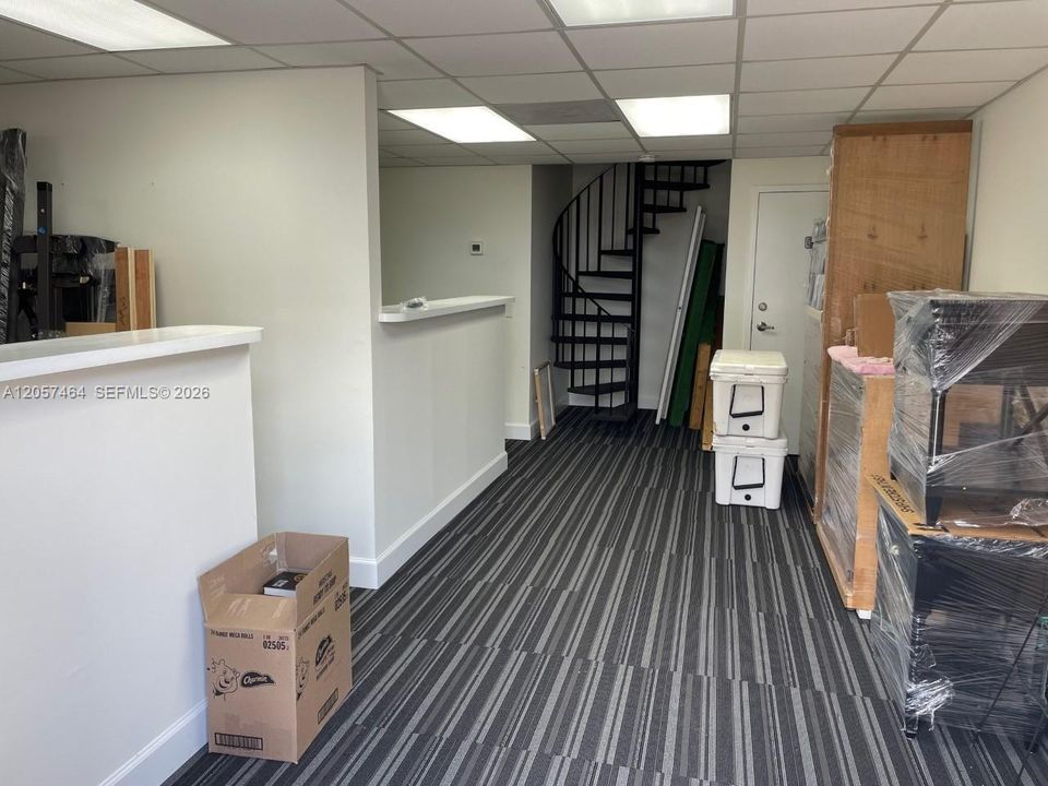 B1 OFFICE