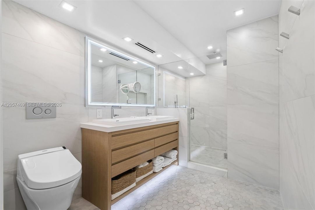 Active With Contract: $8,500 (2 beds, 2 baths, 1460 Square Feet)