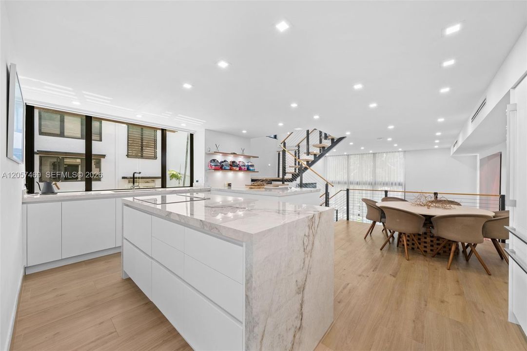 Active With Contract: $8,500 (2 beds, 2 baths, 1460 Square Feet)