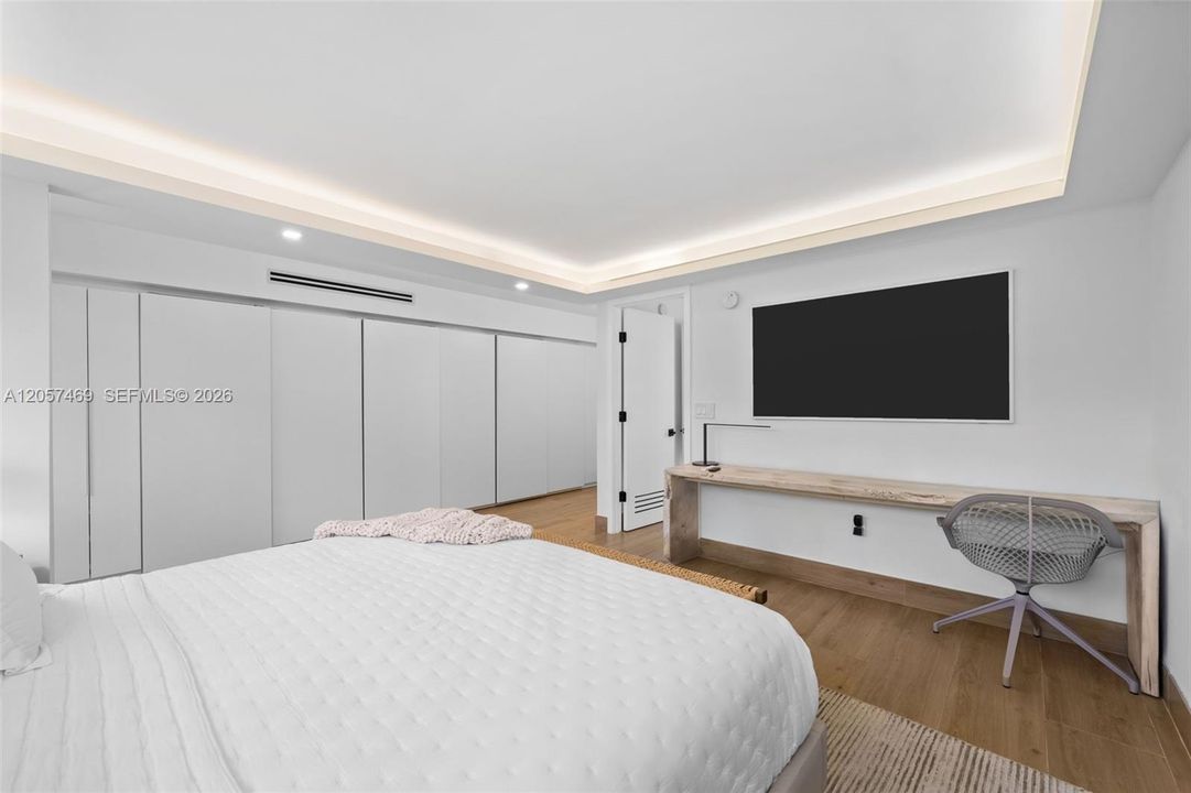 Active With Contract: $8,500 (2 beds, 2 baths, 1460 Square Feet)
