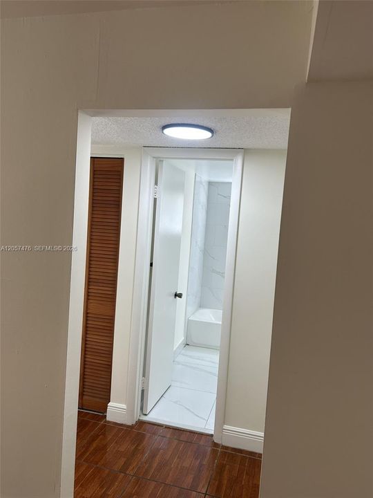 For Rent: $2,350 (3 beds, 2 baths, 1040 Square Feet)