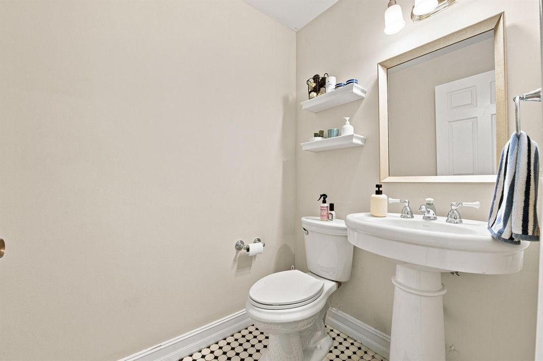 Guest Bathroom