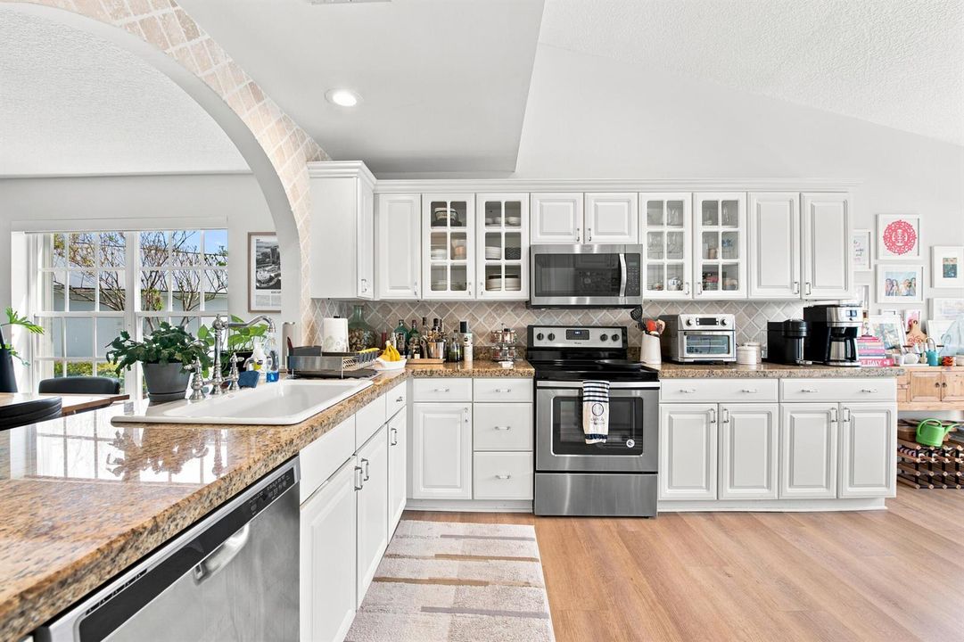 Kitchen 3