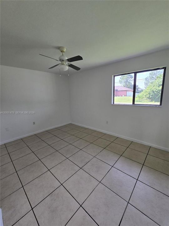 En Venta: $290,000 (3 camas, 2 baños, 1222 Pies cuadrados)