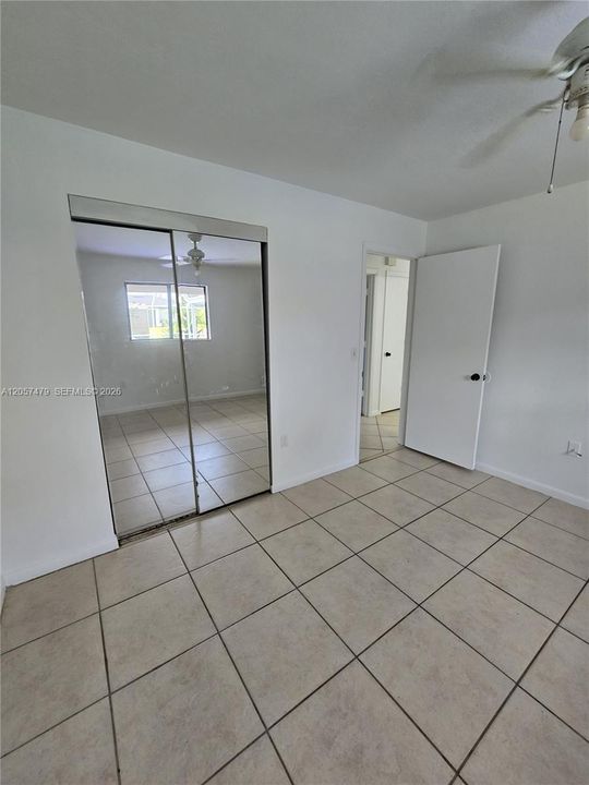 En Venta: $290,000 (3 camas, 2 baños, 1222 Pies cuadrados)
