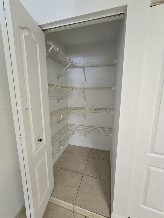 En Venta: $290,000 (3 camas, 2 baños, 1222 Pies cuadrados)