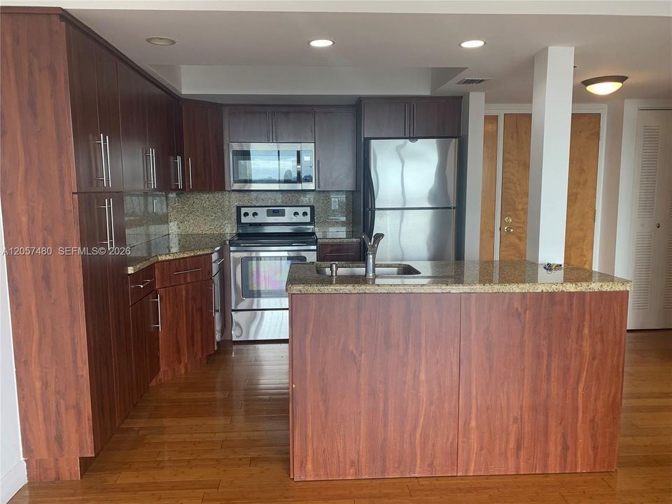 En Renta: $2,900 (2 camas, 2 baños, 1030 Pies cuadrados)