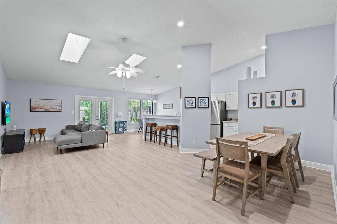 6-web-or-mls-A7409738
