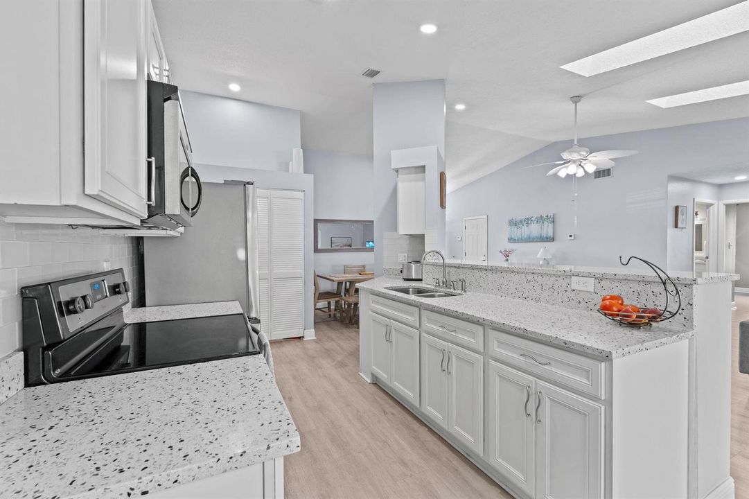 20-web-or-mls-A7409726