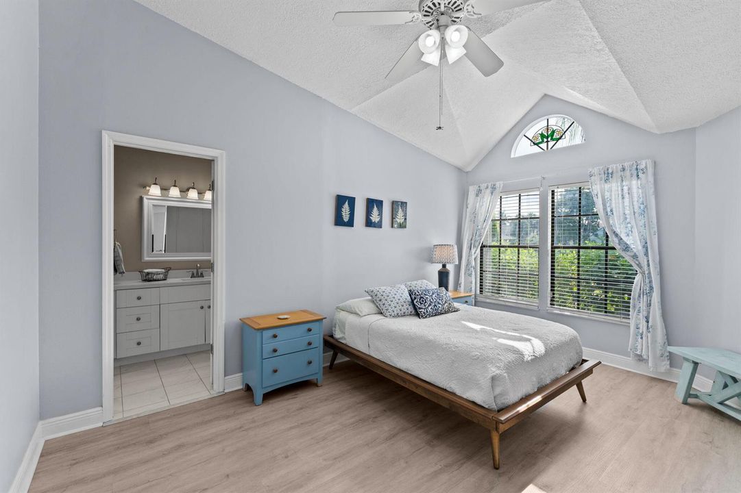 22-web-or-mls-A7409639